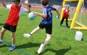 Quatrième tournoi sur herbe de l'E.S.V Handball 