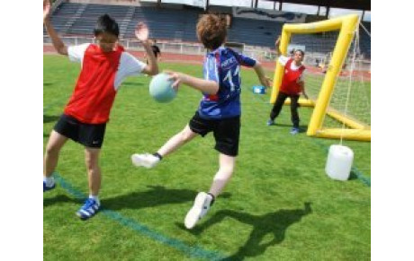 Quatrième tournoi sur herbe de l'E.S.V Handball 